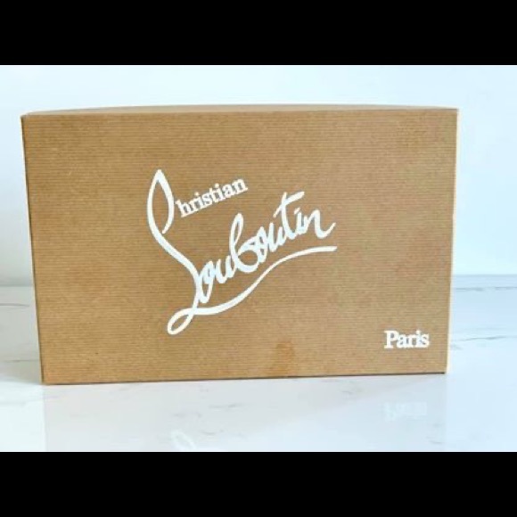 Louboutin shoes - Picture 3 of 3